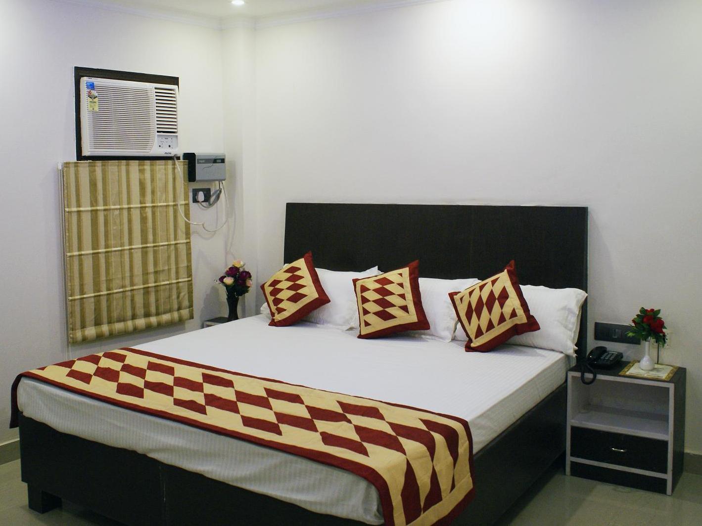 Prakash Palace Hotel