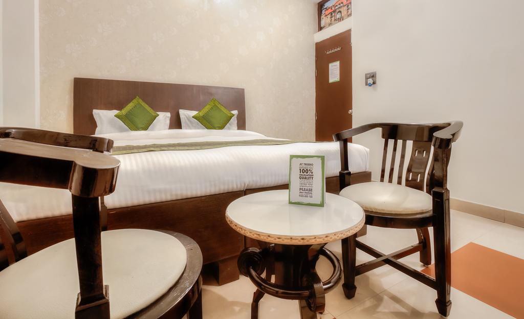 Hotel Prakash Palace 3*